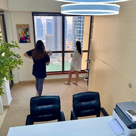 Berloga Capsule Jbr Hostel Ντουμπάι Εξωτερικό φωτογραφία
