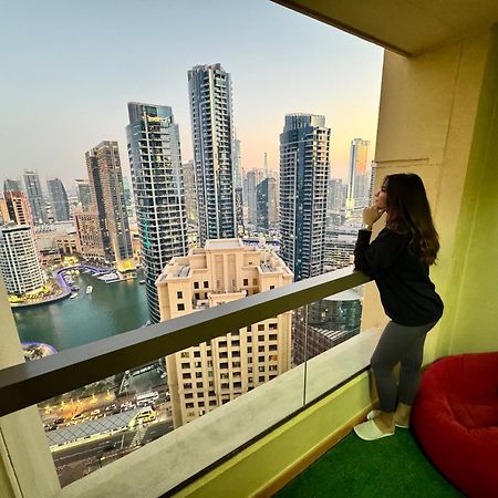 Berloga Capsule Jbr Hostel Ντουμπάι Εξωτερικό φωτογραφία