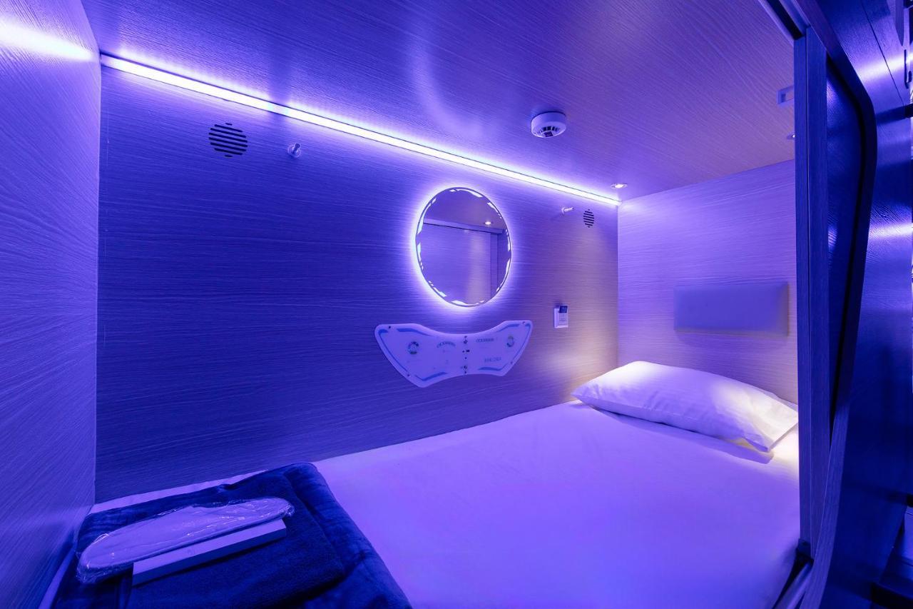 Berloga Capsule Jbr Hostel Ντουμπάι Εξωτερικό φωτογραφία